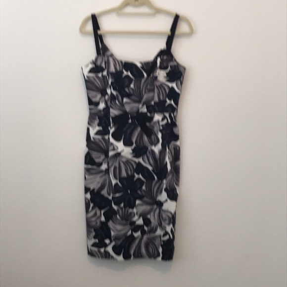 Ladies Dress by Milly, In New York - Picture 2 of 8